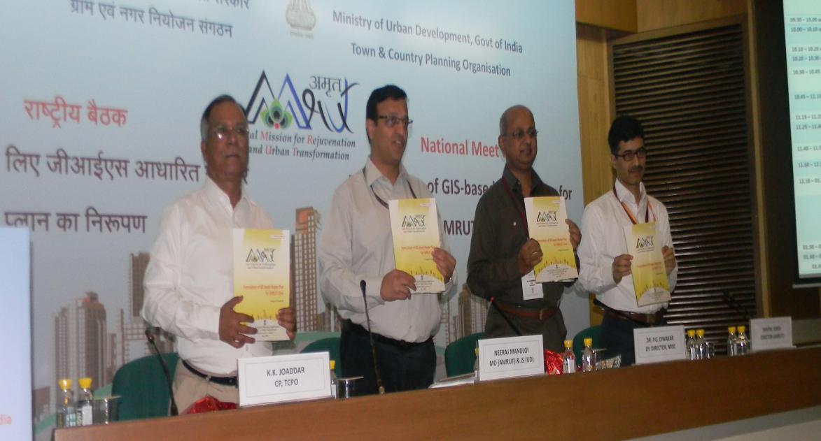 Launching of “Sub-Scheme on Formulation of GIS based Master Plans for AMRUT Cities” by Joint Secretary cum Mission Director, Housing and Urban Affairs during 1st National Meet on 13th May 2016